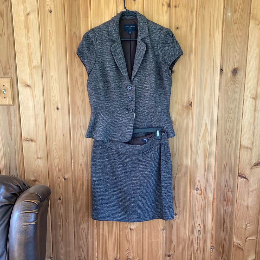 Suit set